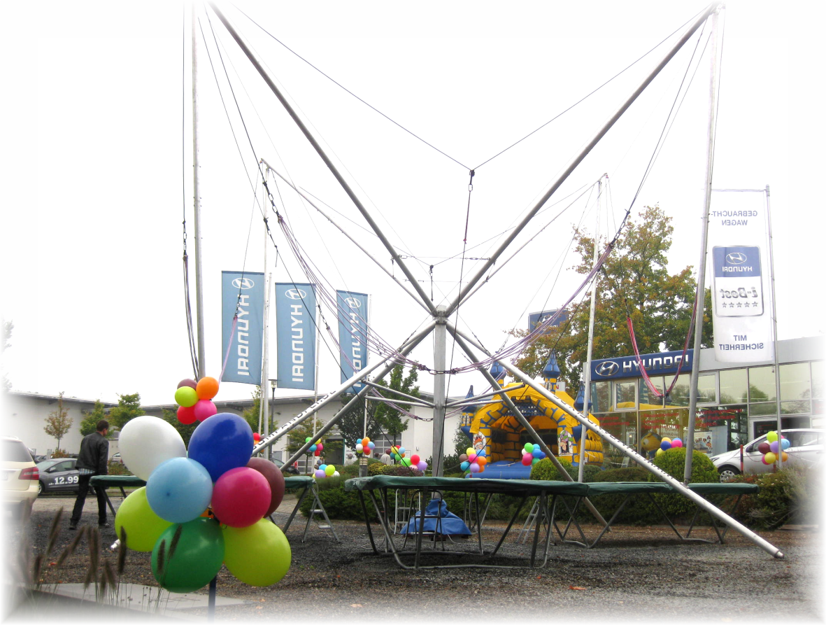 	Bungeejump Trampolin